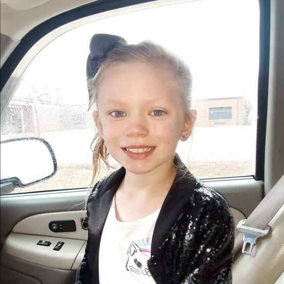 Meet your Posher, Sue - Picture 1 of 1